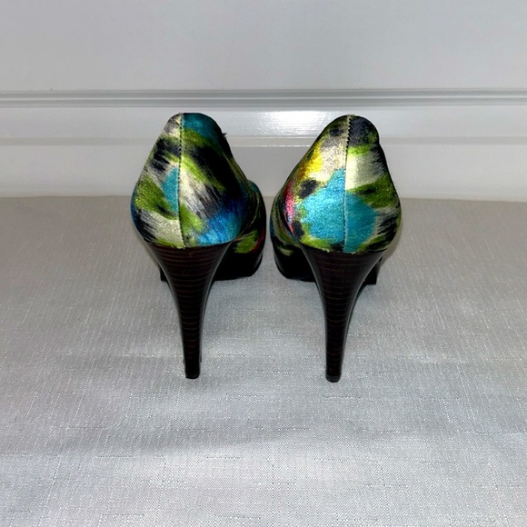 Bandolino Size 6 -BD7 Jamara Satin Watercolor Open Toe High Heel Stiletto - Picture 4 of 10